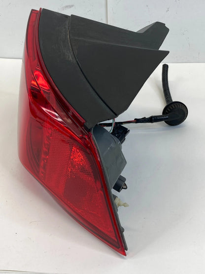 2010 2011 ACURA RDX RIGHT OUTER PASSENGER REAR TAILLIGHT BRAKE LAMP ASSEMBLY OEM