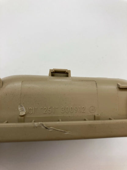 06-10 MERCEDES-BENZ R 350 FR RH PASSENGER INSIDE DOOR HANDLE BEZEL OEM 251300912