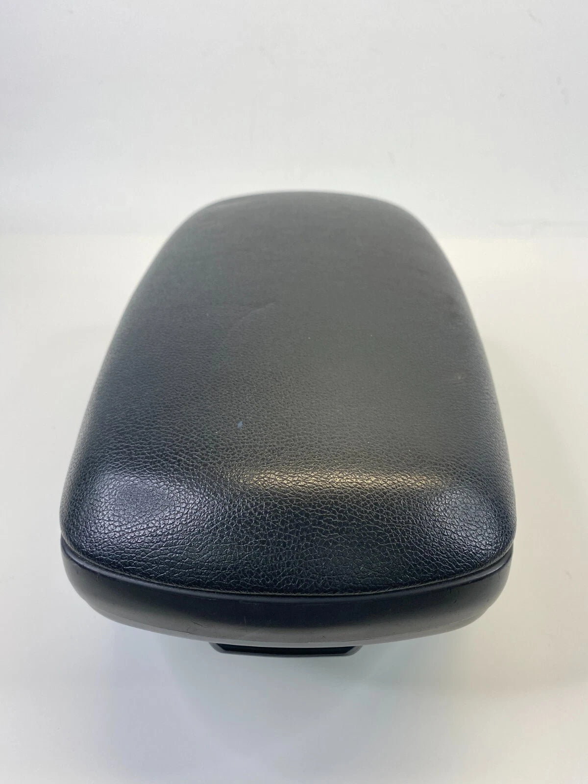 2011-2013 HYUNDAI ELANTRA CENTER CONSOLE ARMREST ARM REST LID COVER 84622-3X000