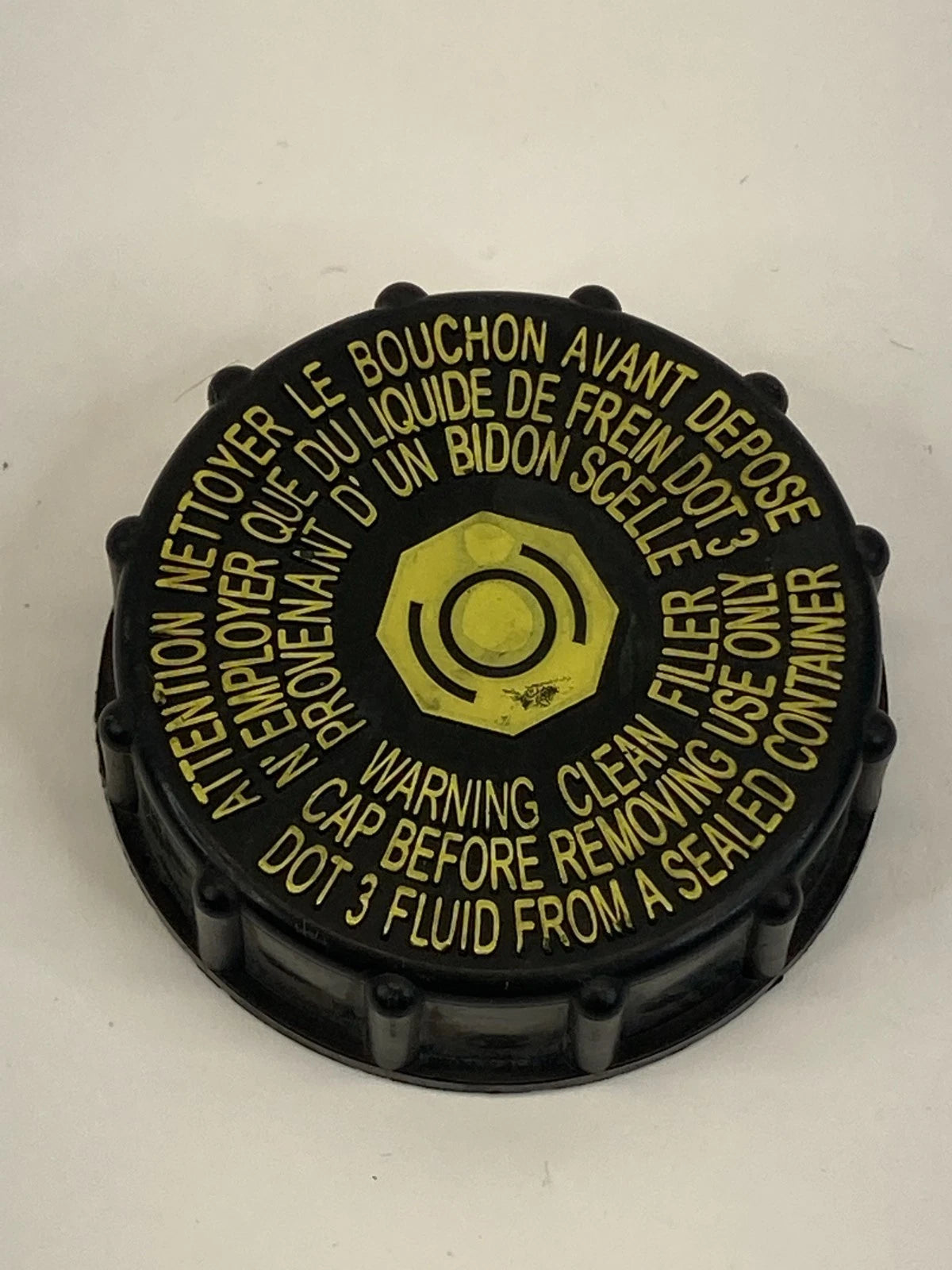 2010-2016 Buick LaCrosse Master Cylinder Brake Fluid Lid Cover 03.3556-1989.1