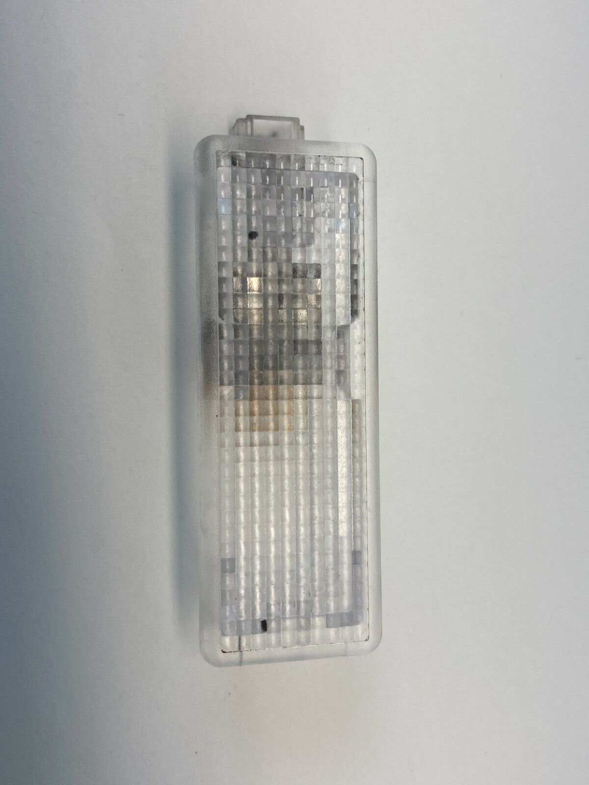 04 05 BMW 545i 04-07 525i Front Right Interior Door Light Courtesy Lamp 6961999