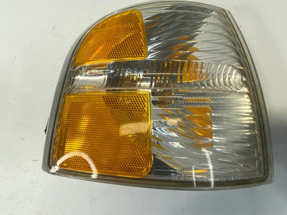2002-2005 FORD EXPLORER FRONT RIGHT PASSENGER CORNER LAMP OEM FACTORY 44ZH-1460B