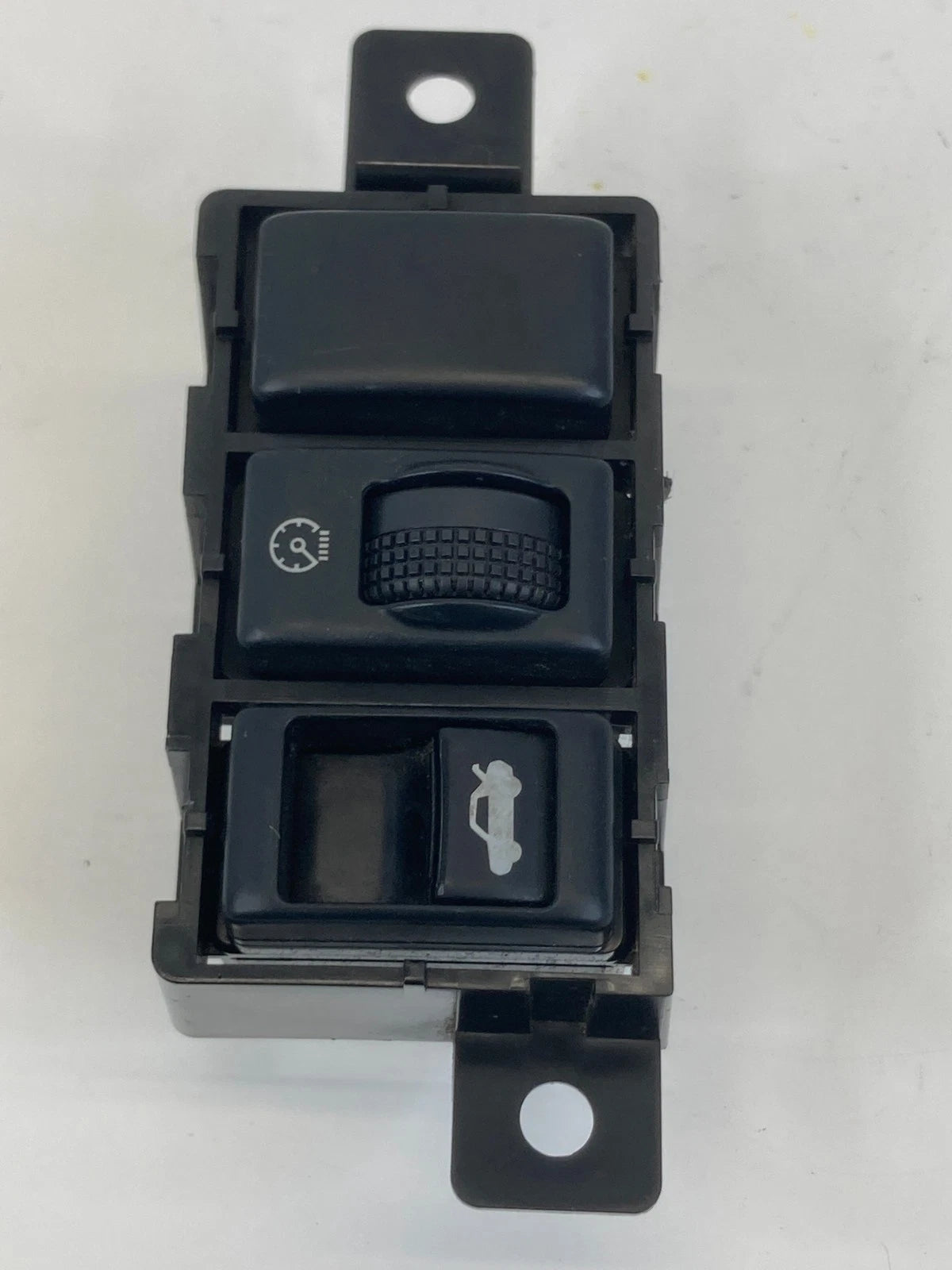 2002-2006 NISSAN ALTIMA TRUNK LID RELEASE & DIMMER LIGHT CONTROL SWITCH OEM