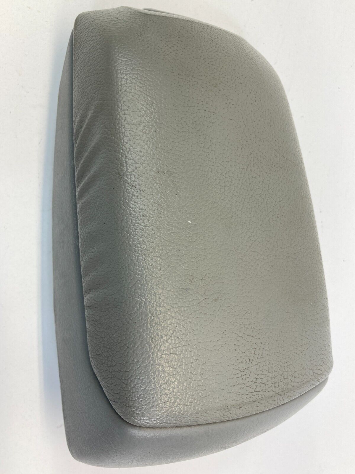 2009 Kia Spectra Spectra5 Center Console Armrest Arm Rest Lid Storage Assy OEM