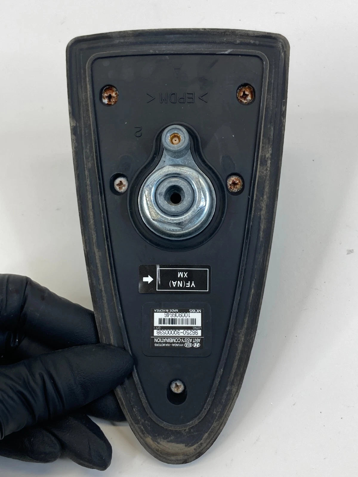 2011 2012 HYUNDAI SONATA ROOF MOUNT SHARK RADIO MAST ANTENNA 96250-3Q000 OEM