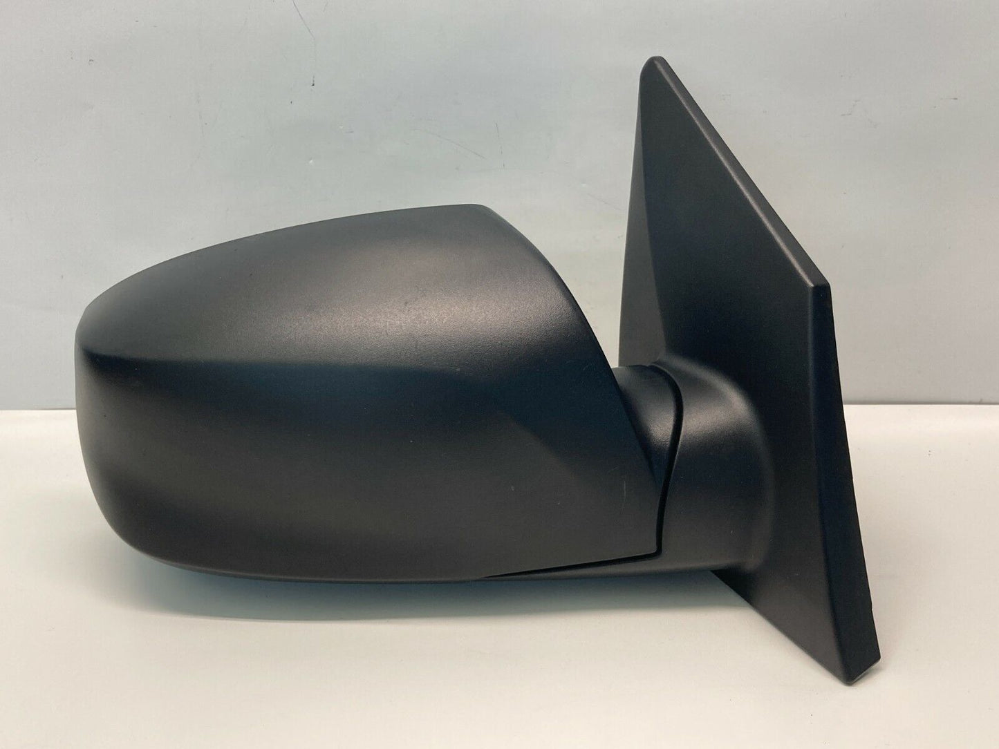 2010-2015 Hyundai Tucson Front Right Passenger Side View Power Door Mirror OEM