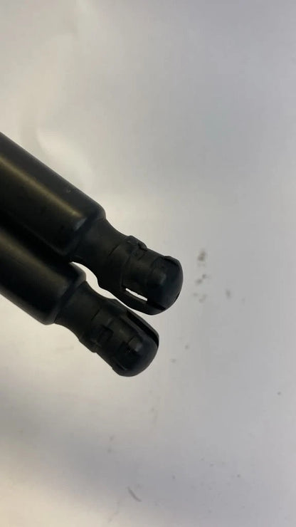 2008-2016 CHRYSLER TOWN & COUNTRY REAR LIFTGATE TAILGATE SUPPORT SHOCKS PAIR OEM