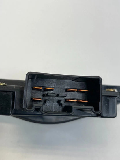 00 01 02 03 04 05 06 Mazda MPV Rear Temperature Climate Control Switch OEM