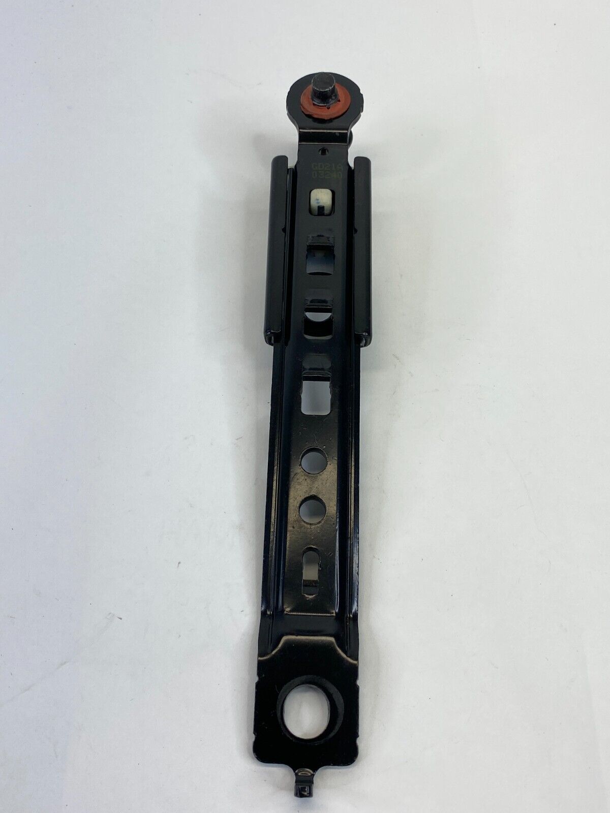 2011-2016 Kia Forte Front Right Passeger Side Seat Belt Height Adjuster OEM