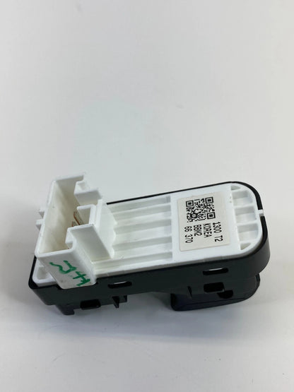 2010-2013 MAZDA 3 MAZDA3 FRONT RIGHT DOOR WINDOW CONTROL SWITCH BBM2-66-370 OEM
