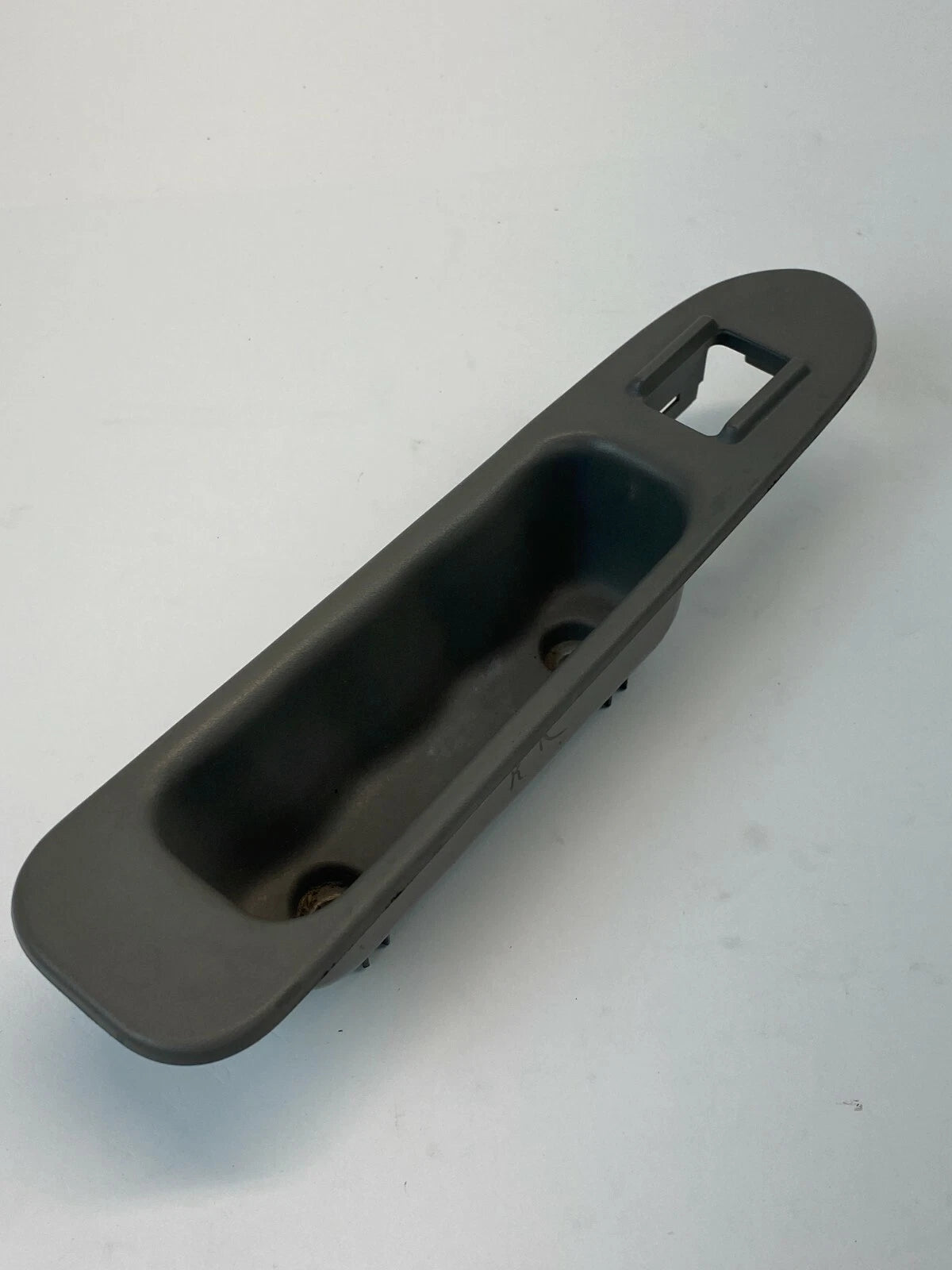 2000-2005 CHEVROLET IMPALA REAR RIGHT PASSENGER DOOR POWER WINDOW SWITCH BEZEL