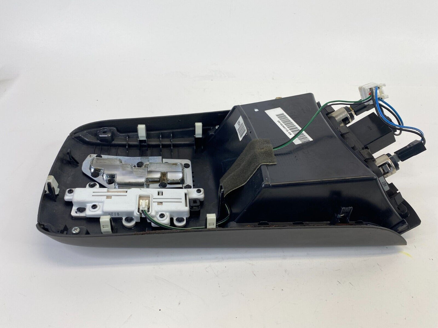 2010 Hyundai Elantra SEDAN A/T Center Console Shifter Shift Trim Bezel Assy OEM