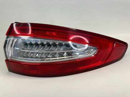 13-16 Ford Fusion SDN Rear Right Outer Tail Light Taillight Lamp DS73-13404-AK