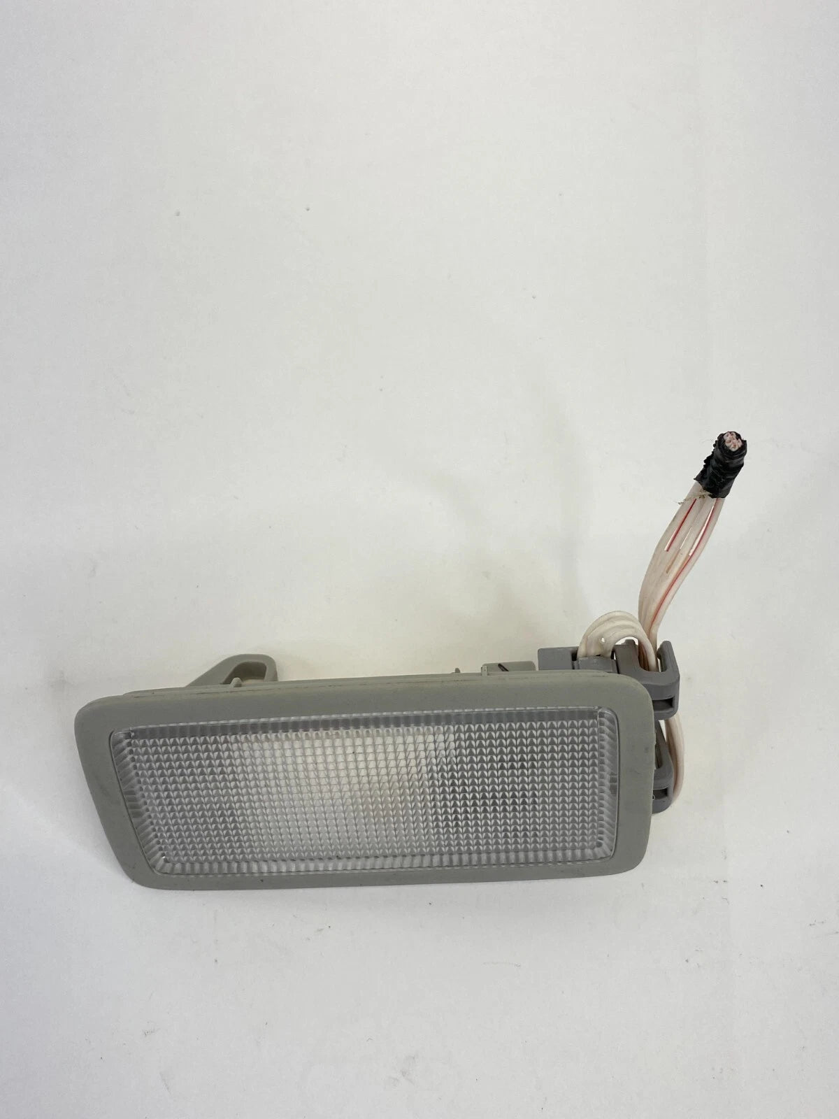 2007-2012 LEXUS ES350 FRONT SUNVISOR LIGHT VANITY LAMP 81340-30100 OEM
