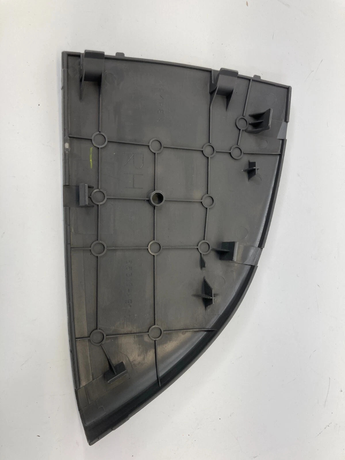 04-10 TOYOTA SIENNA RIGHT PASSENGER SIDE DASH END CAP COVER TRIM 55317-AE010 OEM