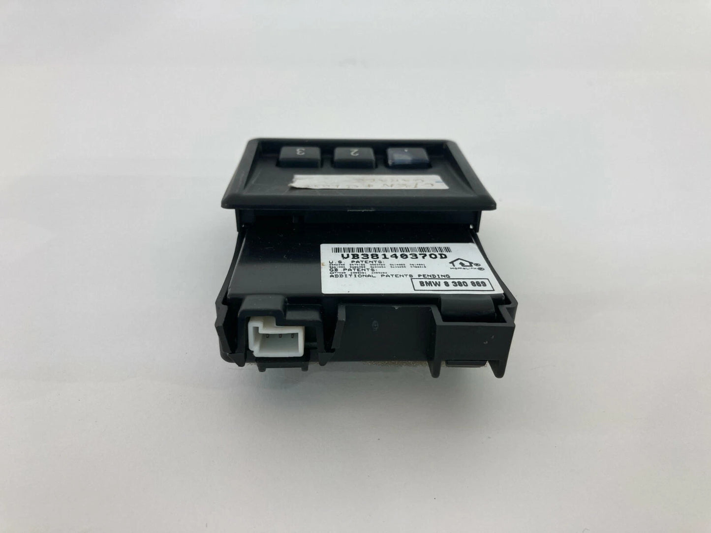 97-20 BMW 740IL GARAGE DOOR GATE REMOTE OPENING CONTROL SWITCH BUTTON 8380869