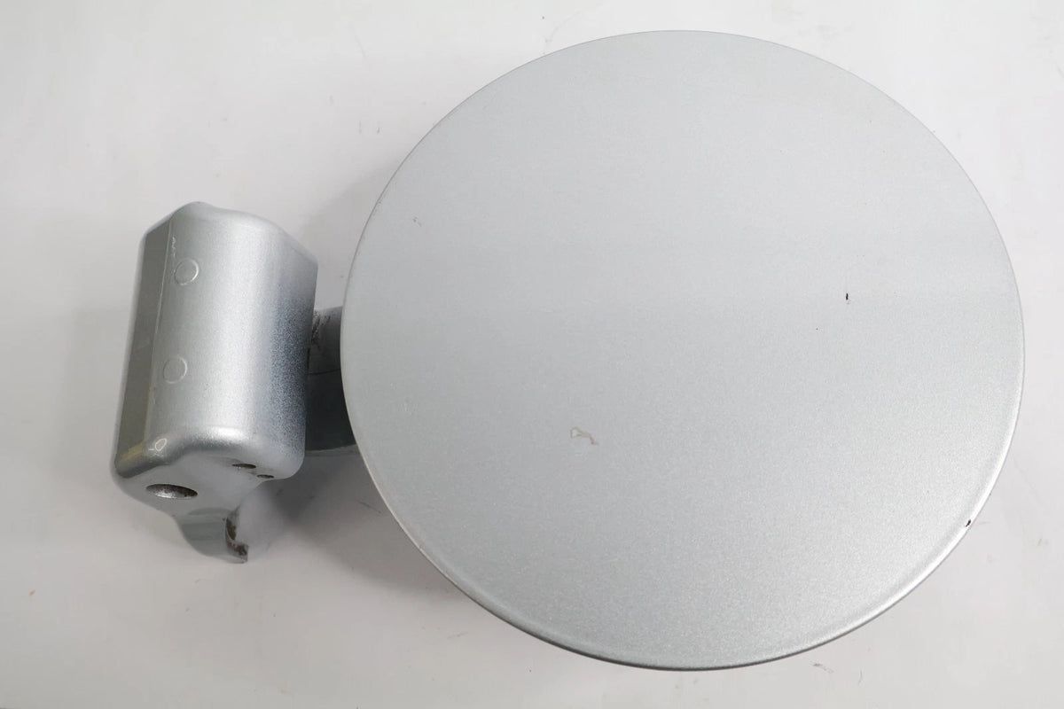 2006-2010 HYUNDAI ELANTRA SEDAN FUEL FILLER DOOR GAS COVER LID 69510-2H001