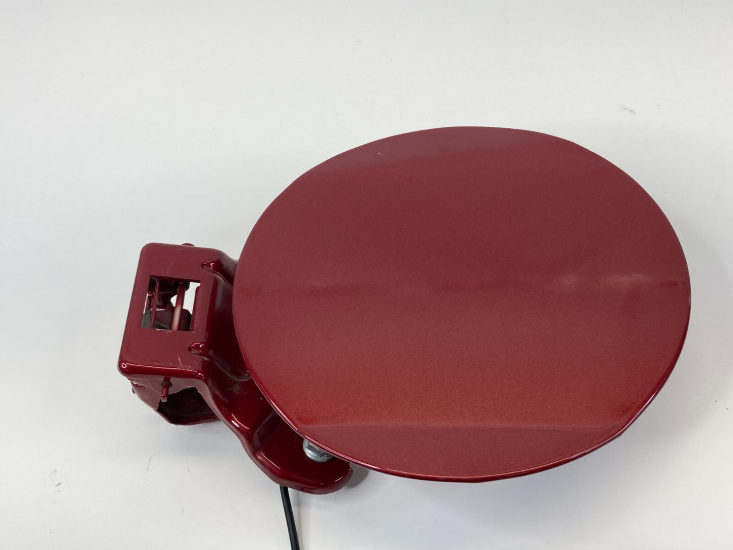 2005 06 07 08 09 2010 Kia Sportage Fuel Filler Tank Gas Door Lid w/ Cap Cover