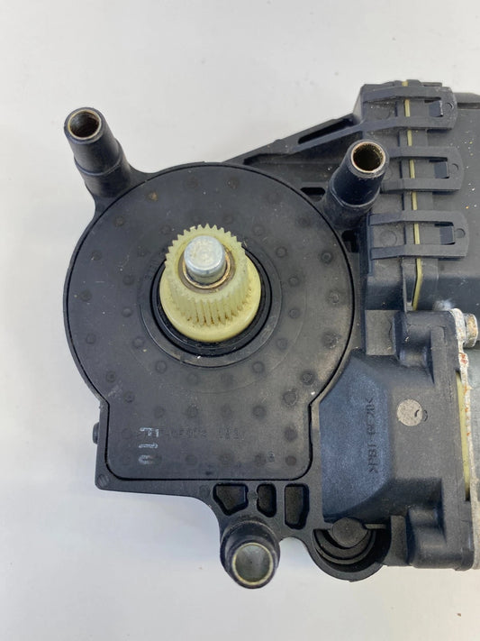 1998-2004 AUDI A6 QUATTRO REAR LEFT SIDE DOOR POWER WINDOW MOTOR 0130821784 OEM