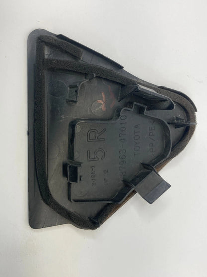 2010-2015 TOYOTA PRIUS FRONT RIGHT DOOR INNER MIRROR CORNER LOCK STRIKER COVER