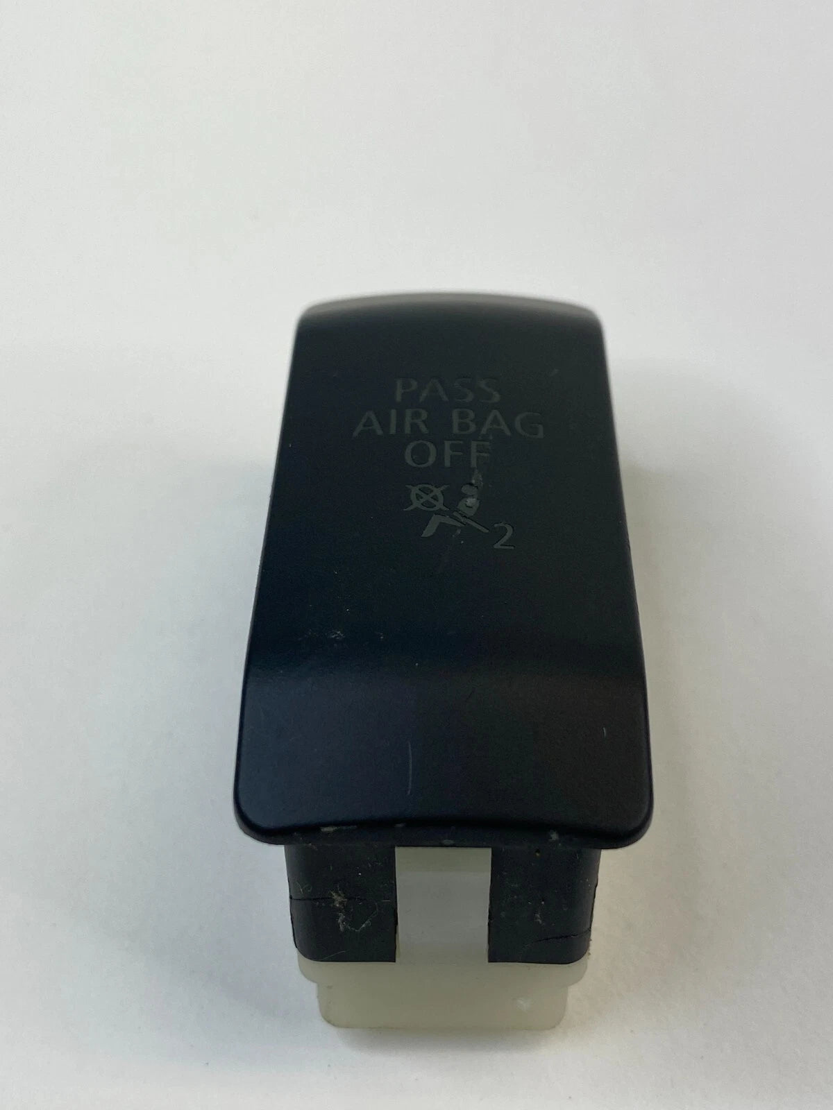 2006-2010 BMW 550I SEDAN PASSENGER OFF INDICATOR CONTROL SWITCH BUTTON 697778801