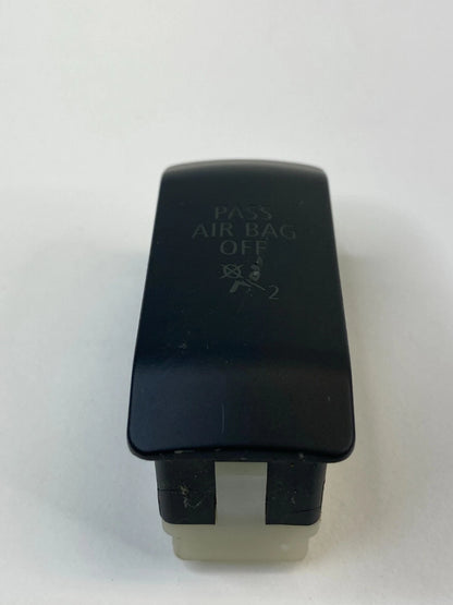 2006-2010 BMW 550I SEDAN PASSENGER OFF INDICATOR CONTROL SWITCH BUTTON 697778801