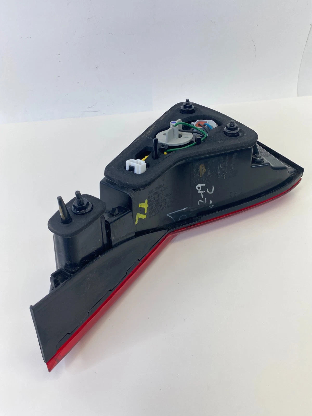 2015-2017 HYUNDAI SONATA REAR LEFT SIDE TAIL LIGHT TRUNK LID BACKUP LAMP OEM