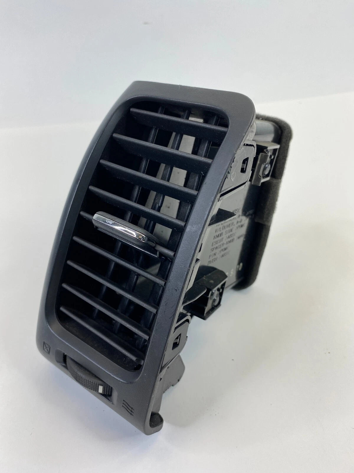 2007-2013 NISSAN ALTIMA LEFT DASH A/C AIR VENT GRILLE OUTLET 68761-JA00A OEM