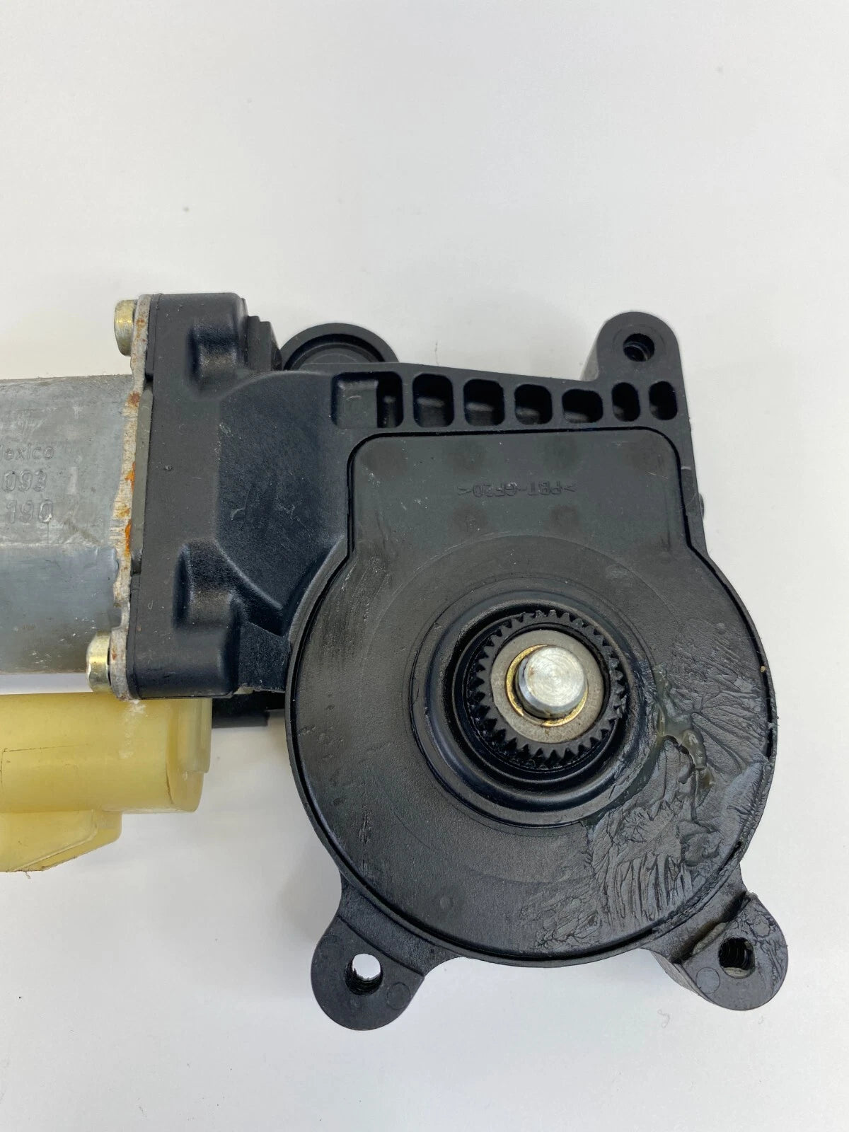 1998-2003 MERCEDES-BENZ ML 320 REAR RIGHT SIDE WINDOW MOTOR 9137041093 OEM