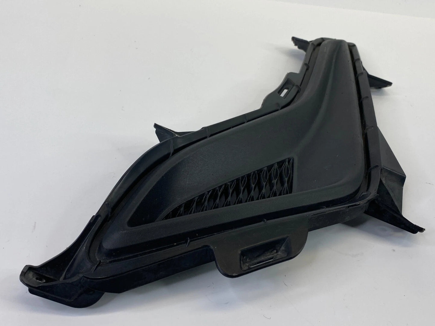 14-16 HYUNDAI ELANTRA FRONT RIGHT FOG LAMP BUMPER BLANK HOLE COVER 86564-3Y500