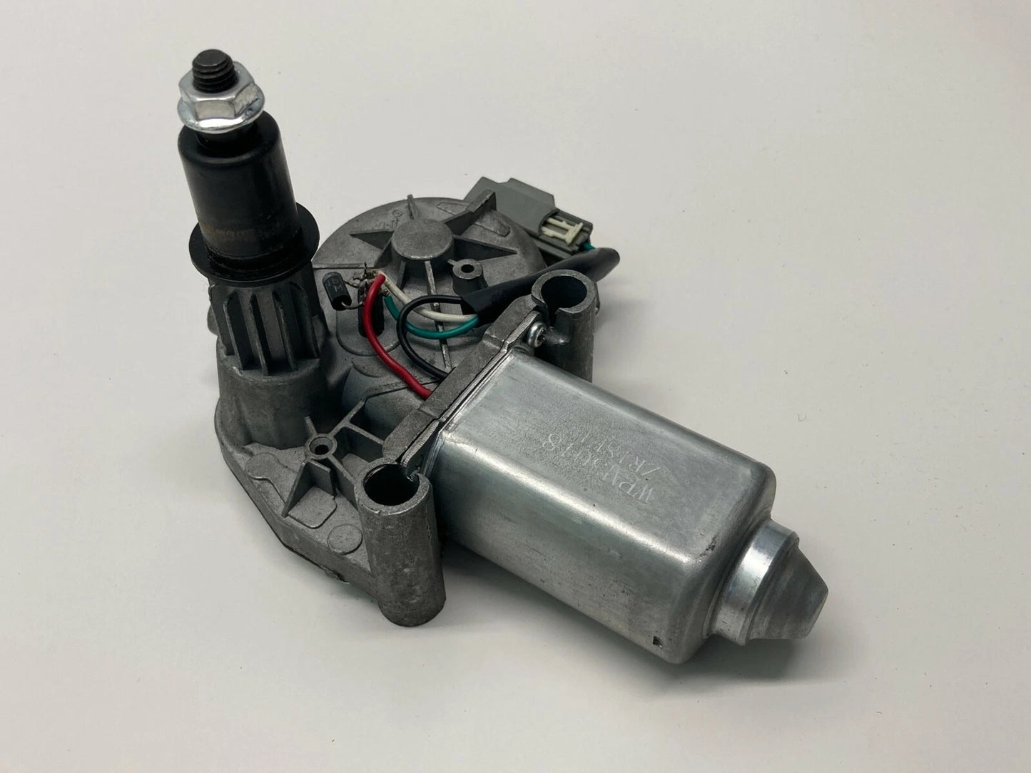 01-03 CHRYSLER TOWN & COUNTRY REAR WINDSHIELD LIFTGATE WIPER MOTOR WPM3018 OEM