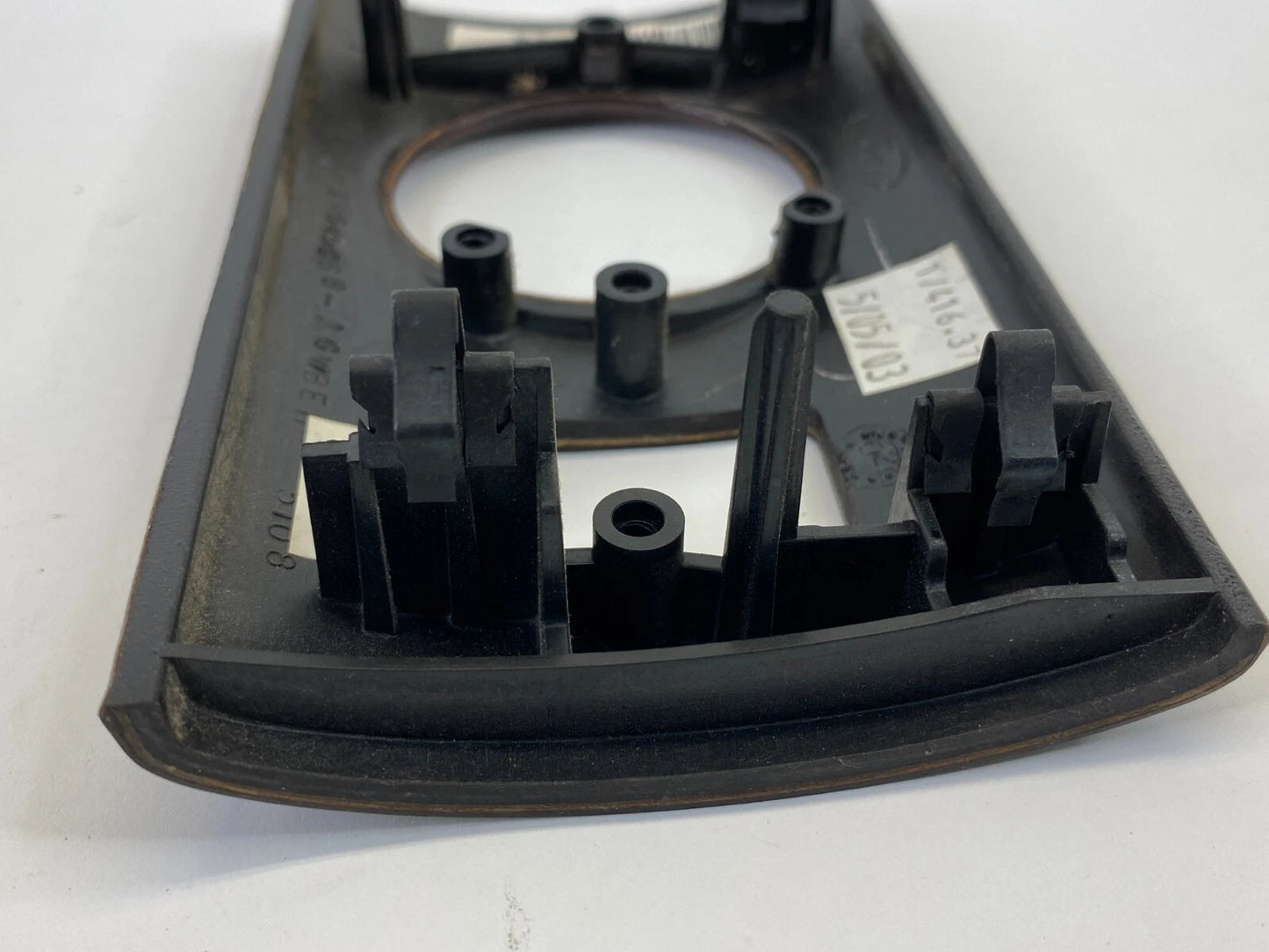 2003 2004 03 04 LINCOLN NAVIGATOR INSTRUMENT PANEL CONTROL SWITCH BEZEL 5G68AG