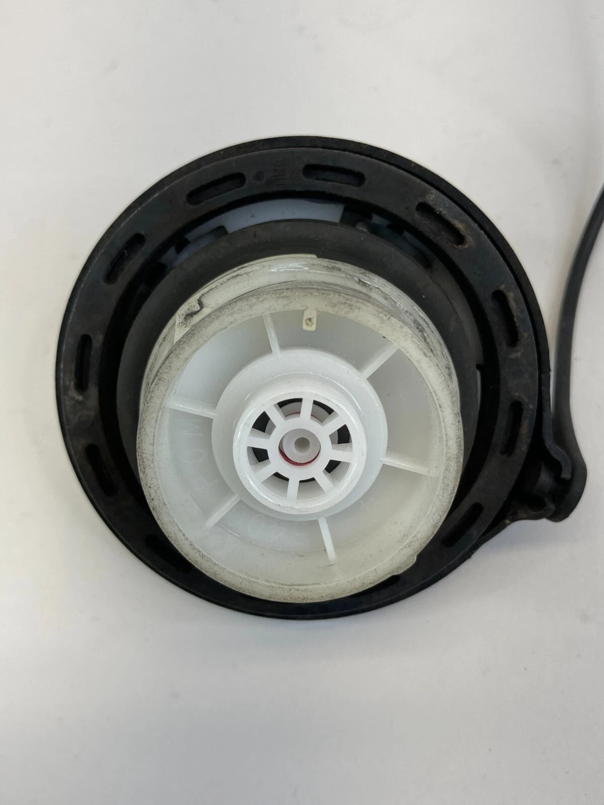 2006-2023 HYUNDAI SONATA FUEL FILLER TANK RESERVOIR GAS LID COVER CAP OEM