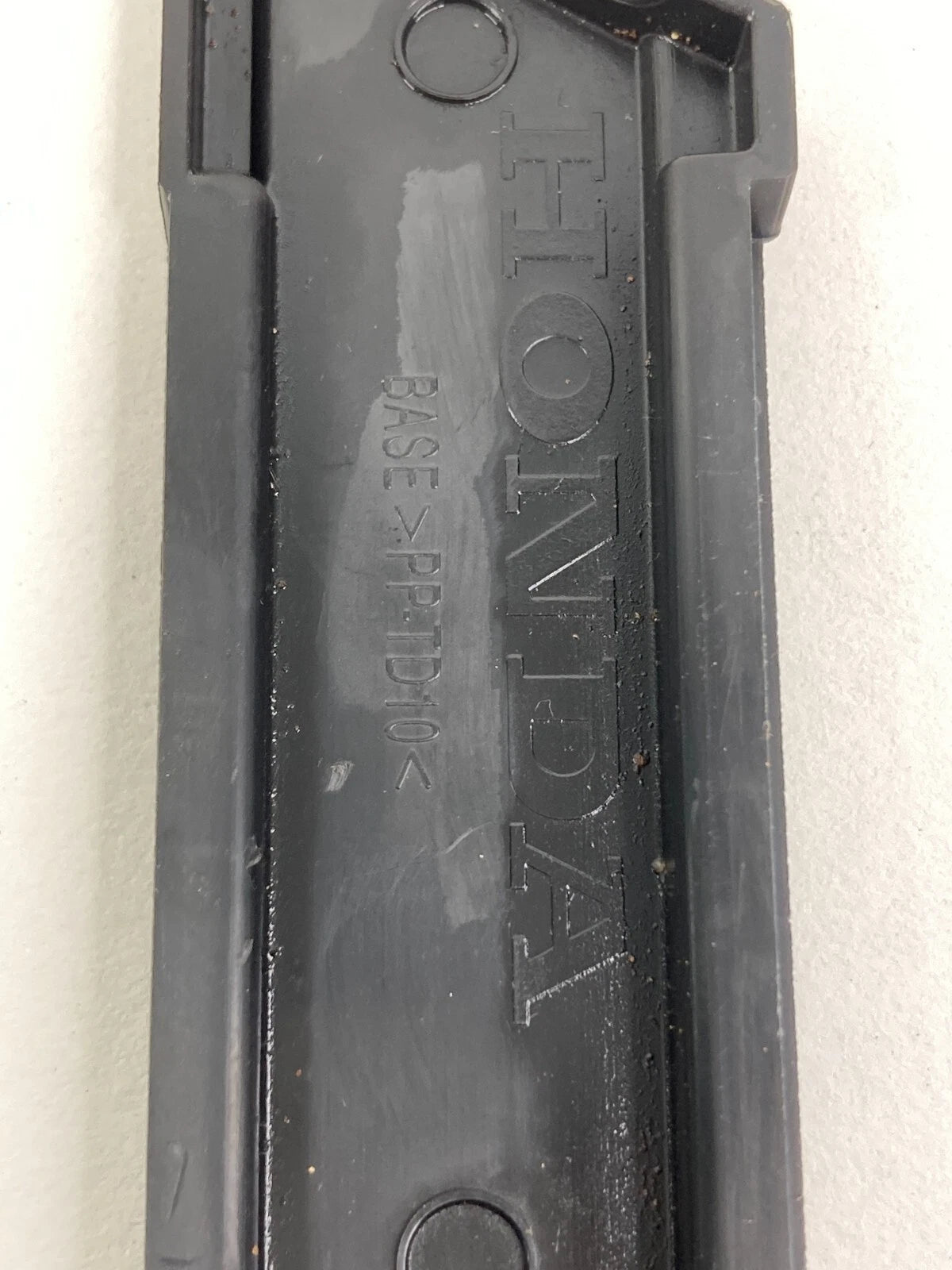 2006-2011 HONDA CIVIC FRAME NUMBER LID COVER TRIM BEZEL 74205-SNA-A002 OEM