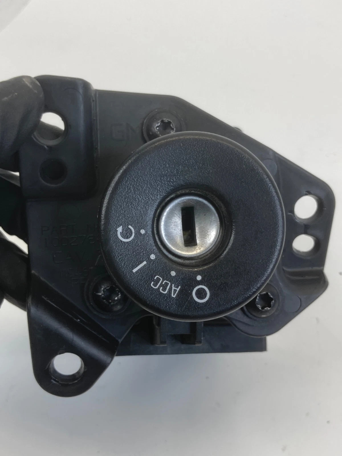 2004-2012 CHEVROLET MALIBU AUTO TRANS IGNITION SWITCH LOCK CYLINDER W/ KEY OEM