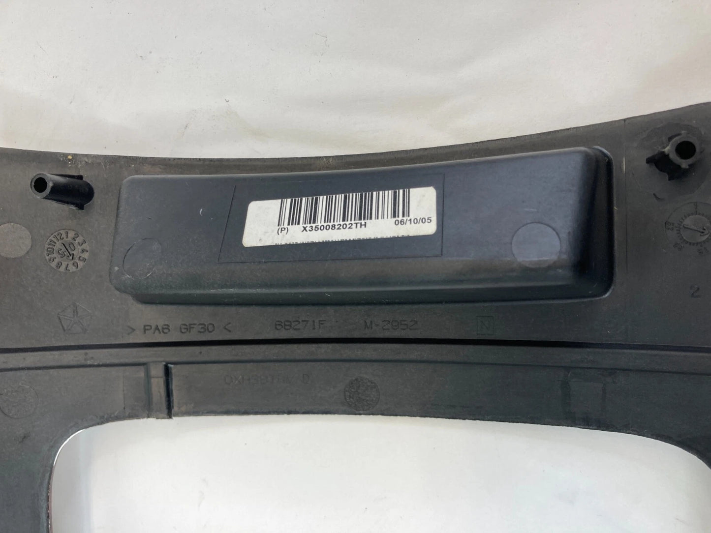 2005-2007 JEEP GRAND CHEROKEE CENTER CONSOLE SHIFTER BEZEL TRIM WOOD OXH38TRMAD