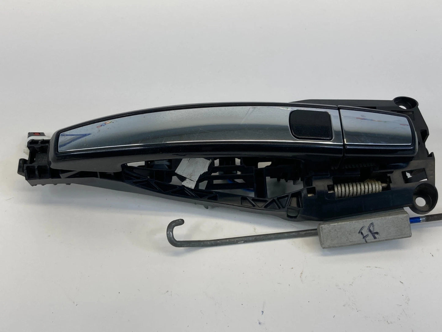 2010-2012 Buick LaCrosse Front Right Side Exterior Outer Door Handle 9400-2320