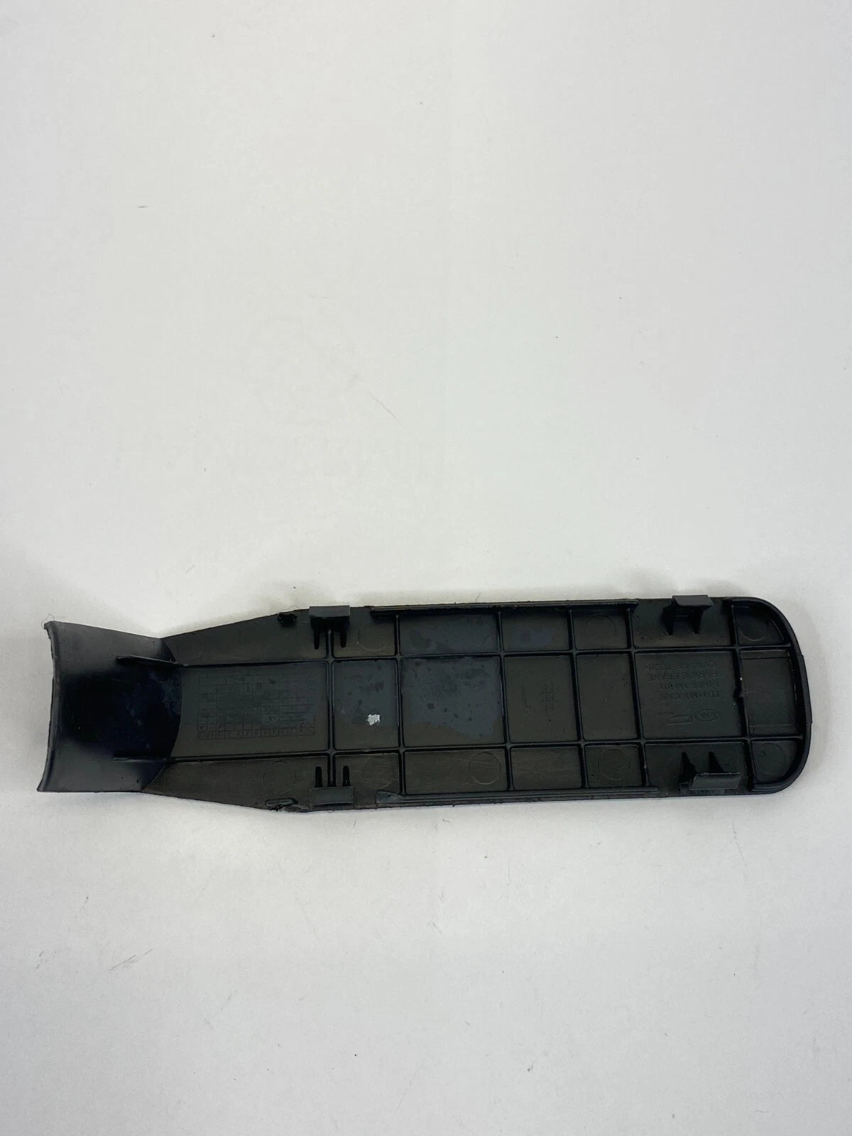 2011-2013 KIA FORTE CENTER CONSOLE LEFT SIDE TRIM PANEL COVER CAP 84655-1M301
