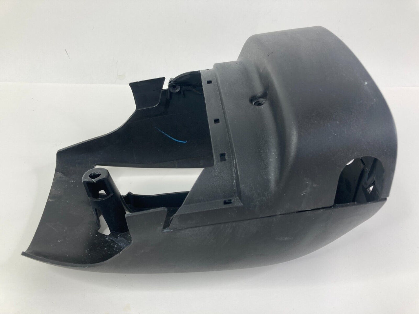 2012-2018 Ford Focus SEDAN 2.0 AT Front Driver Side Upper & Lower Steering Cover