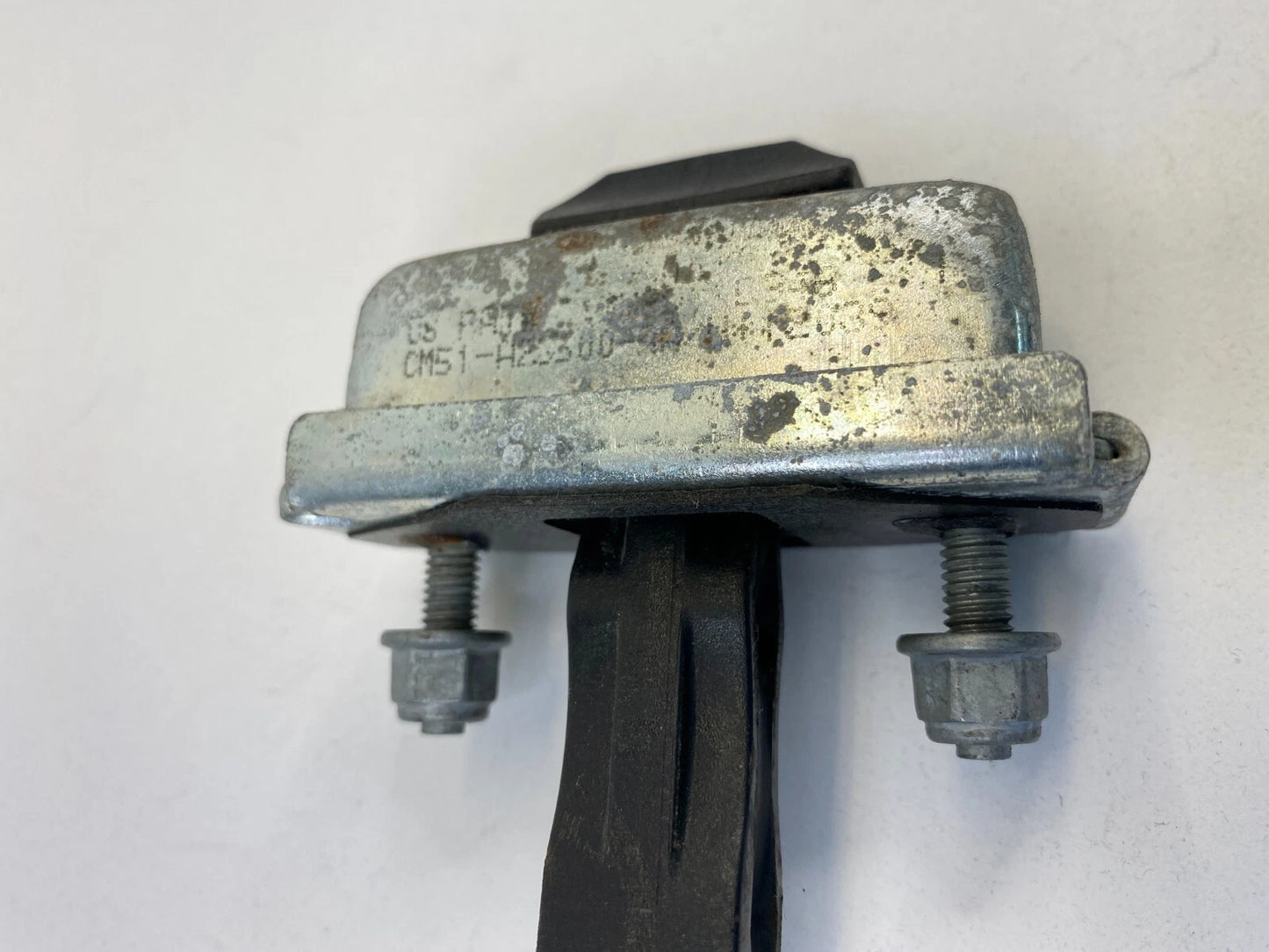 12-18 FORD FOCUS SEDAN FRONT RIGHT DOOR CHECK STOPPER STRAP CM51A23500