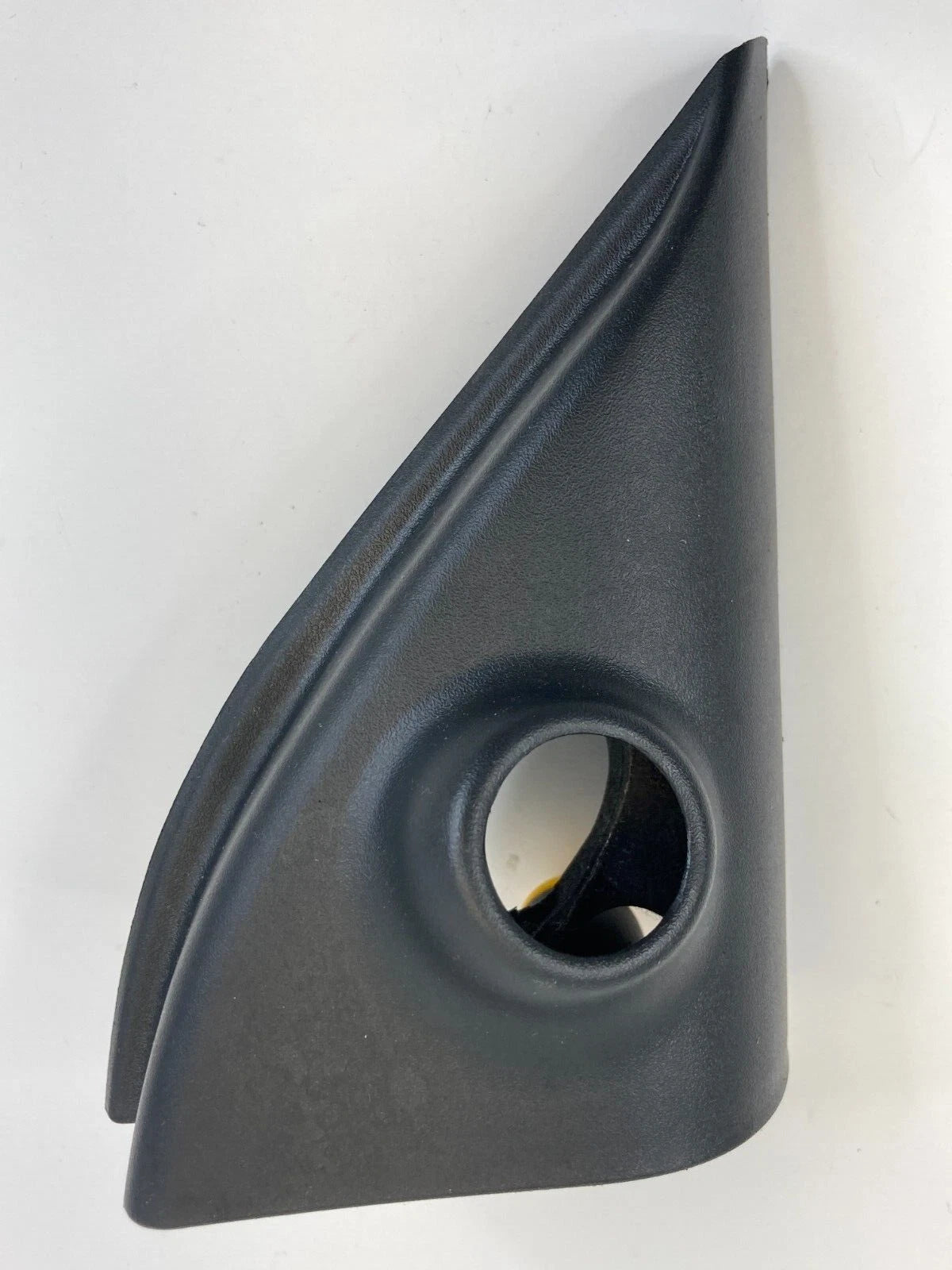 07-11 HYUNDAI ACCENT RIGHT PASSENGER DOOR MANUAL MIRROR CORNER COVER 87660-1E010