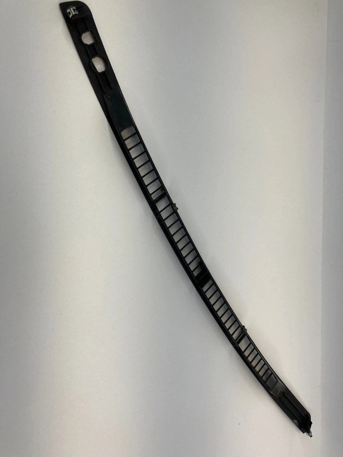 2000-2004 TOYOTA AVALON UPPER DASH DEFROST GARNISH VENT COVER TRIM 55981-AC020