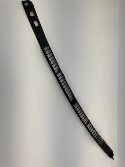 2000-2004 TOYOTA AVALON UPPER DASH DEFROST GARNISH VENT COVER TRIM 55981-AC020