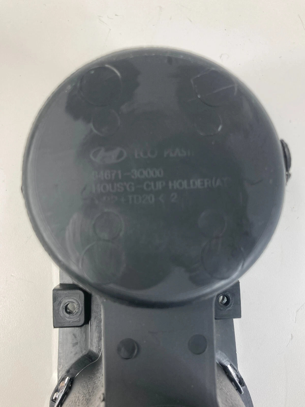 2011-2014 HYUNDAI SONATA CENTER CONSOLE DUAL CUP HOLDER INSERT 84671-3Q000 OEM