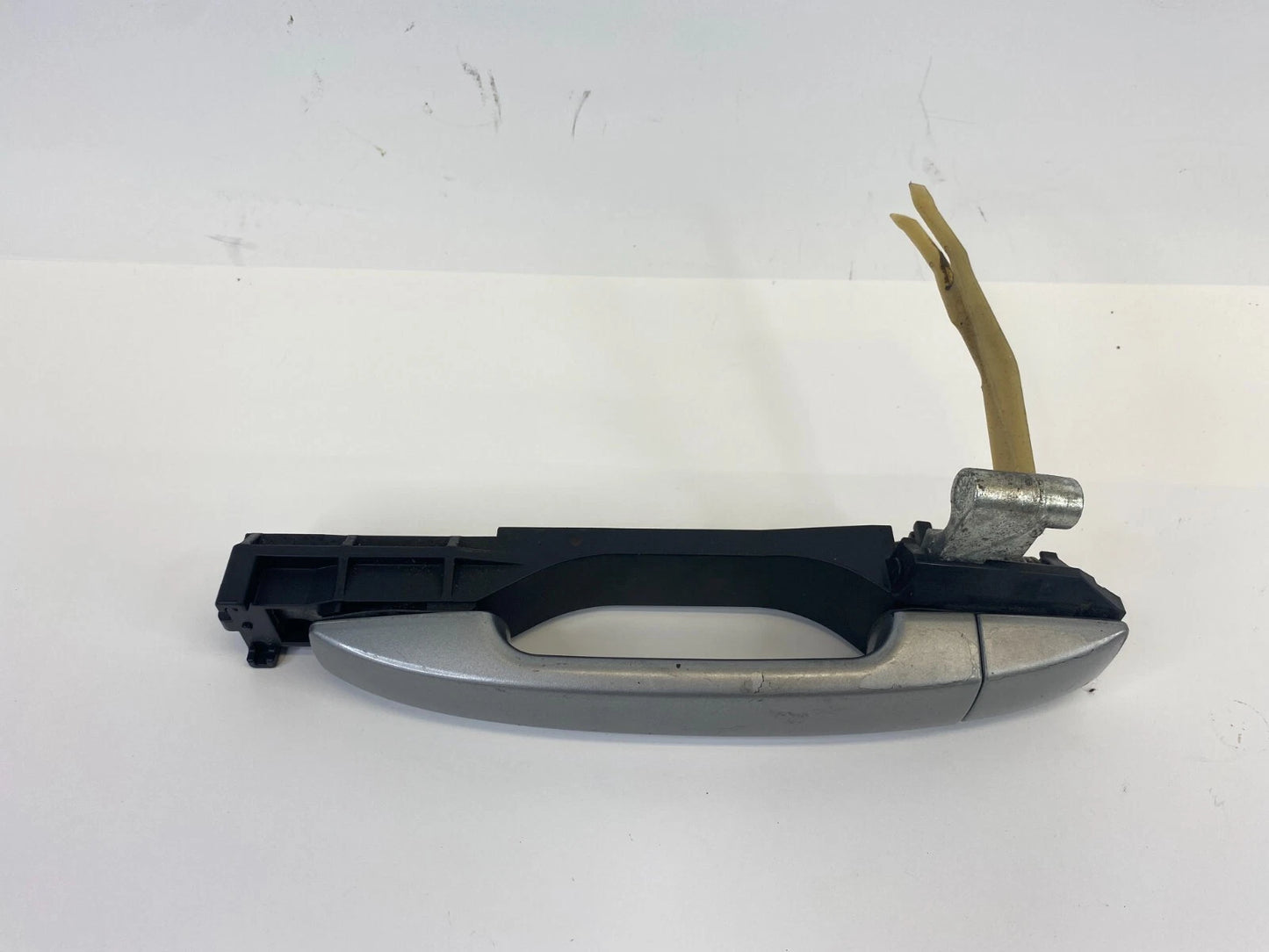 2010-2014 SUBARU LEGACY REAR LEFT SIDE EXTERIOR DOOR HANDLE ASSEMBLY OEM