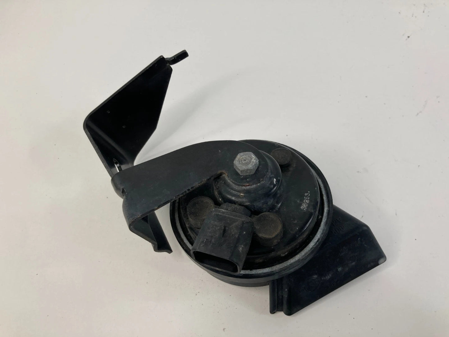 2003-2009 SAAB 9-3 HIGH TONE HORN SIGNAL ALARM NOTE A28657625 OEM