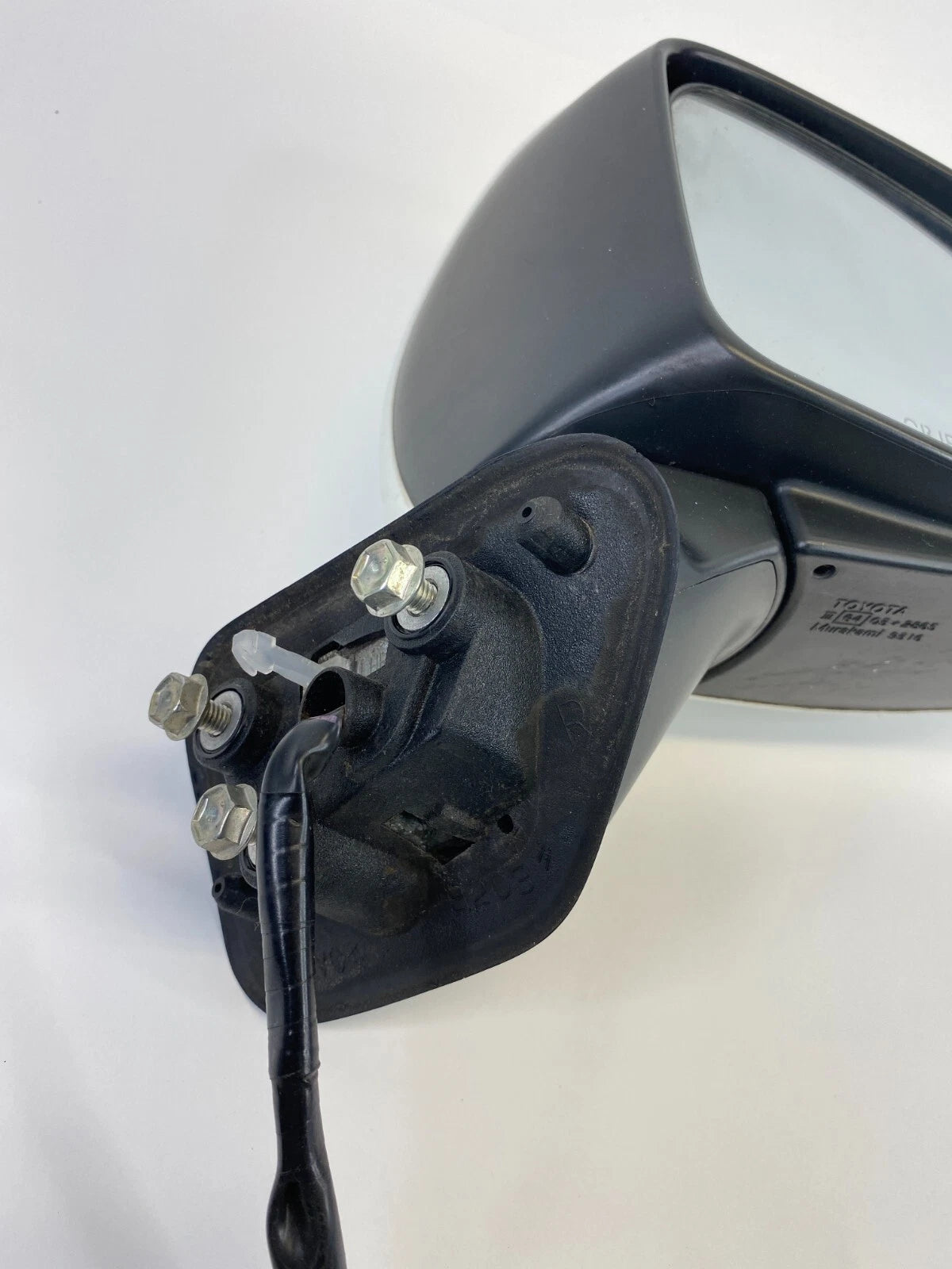 10-15 TOYOTA PRIUS FRONT RIGHT PASSENGER SIDE DOOR POWER MIRROR E4-022865 OEM