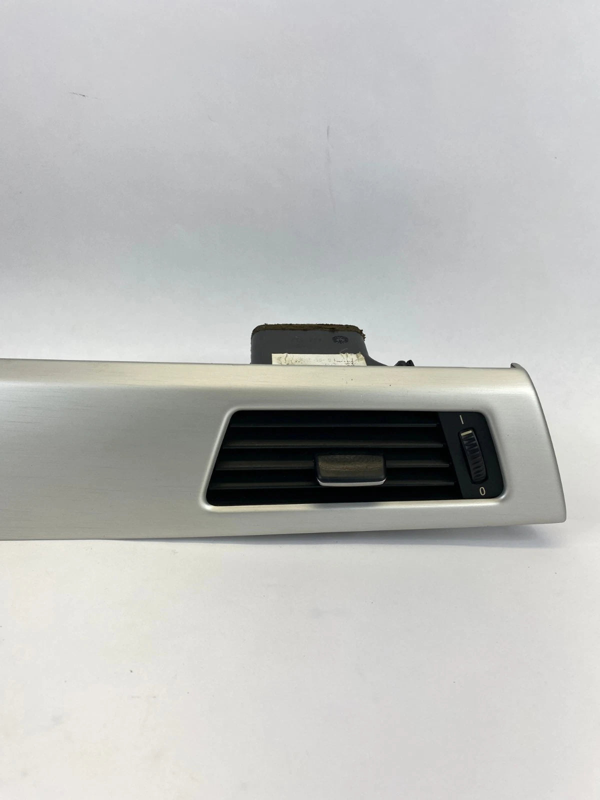 07 08 BMW 335XI CENTER DASH AIR VENT PANEL W/ LOCK DTC HAZARD SWITCH 64229151166