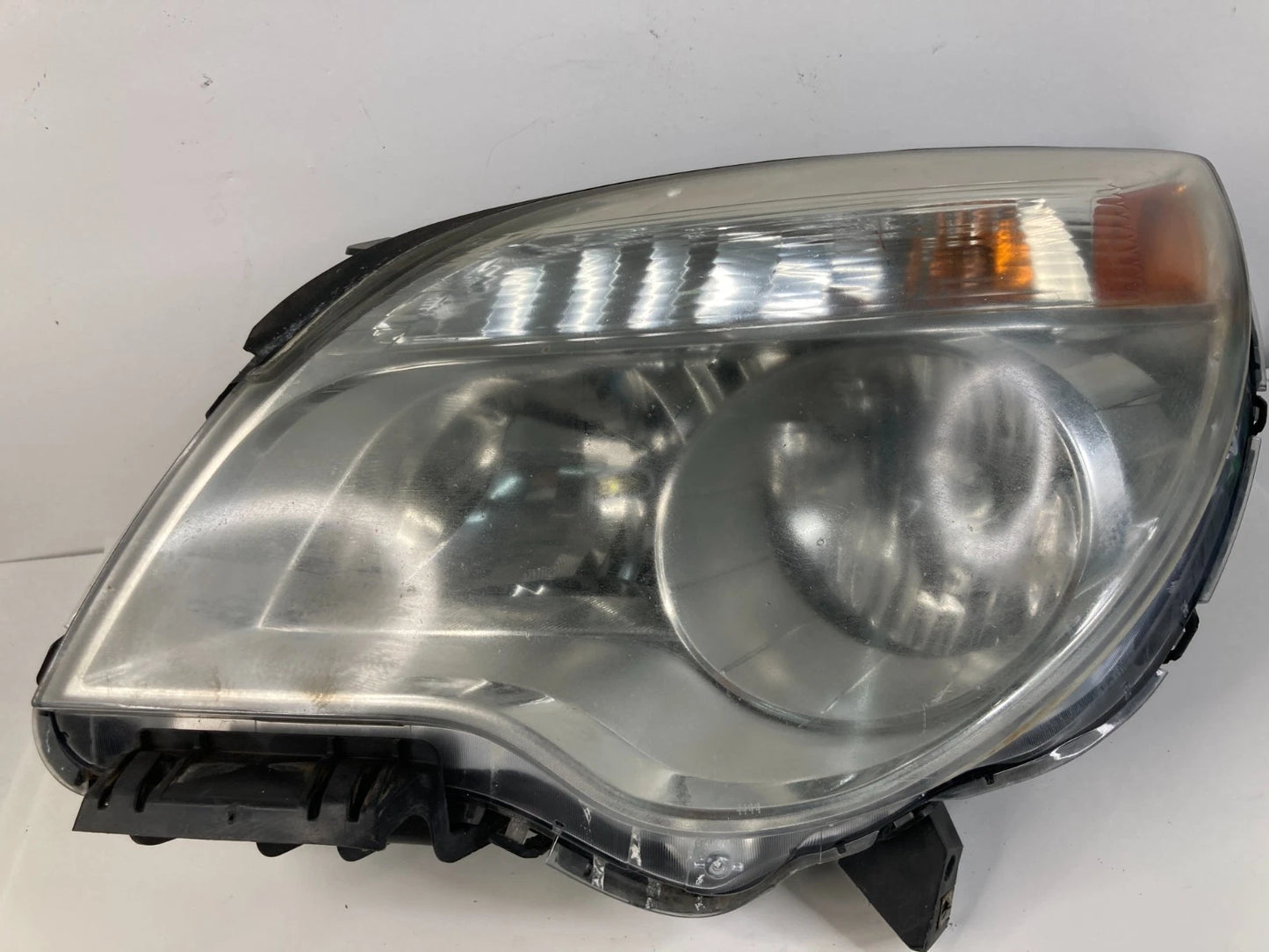 2010-2015 CHEVROLET EQUINOX LEFT DRIVER SIDE HEADLIGHT HEADLAMP HALOGEN ASSY OEM