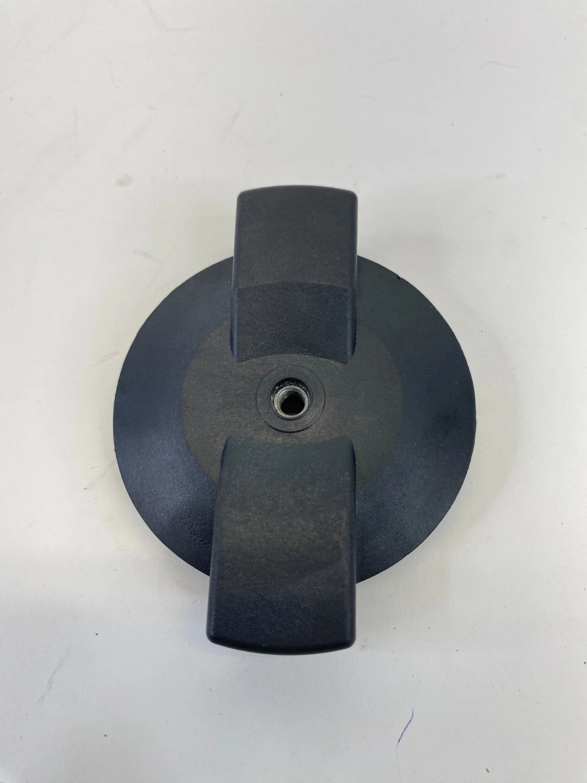 2004-2012 CHEVROLET MALIBU SPARE TIRE HOLD DOWN MOUNT PLATE BRACKET BOLT OEM